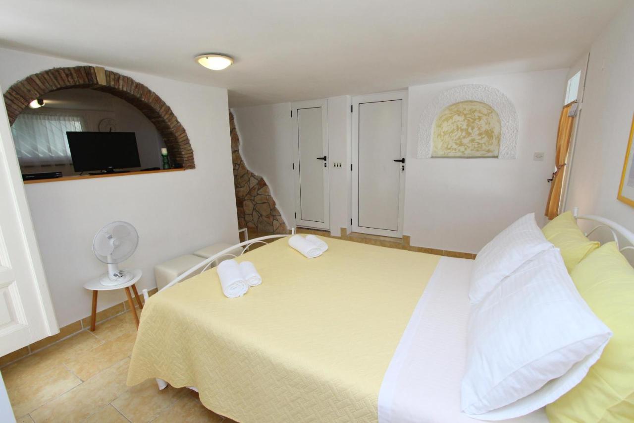 Apartments Knezovic Rovinj Kültér fotó
